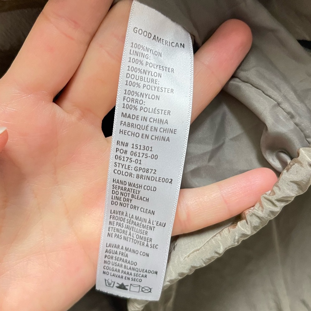 Good American Taupe Two Piece Sweatsuit - Picture 8 of 16